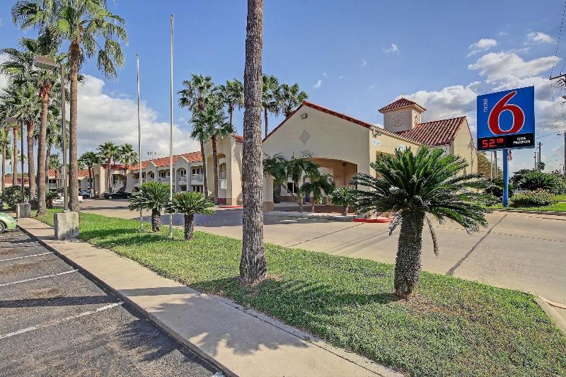 Motel 6 Edinburg image