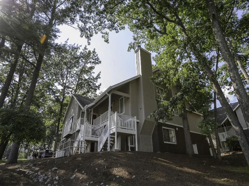 Residences At Daniel Webster image