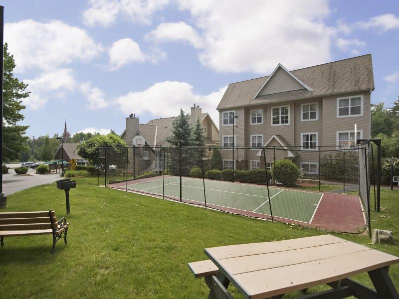 Residences At Daniel Webster image