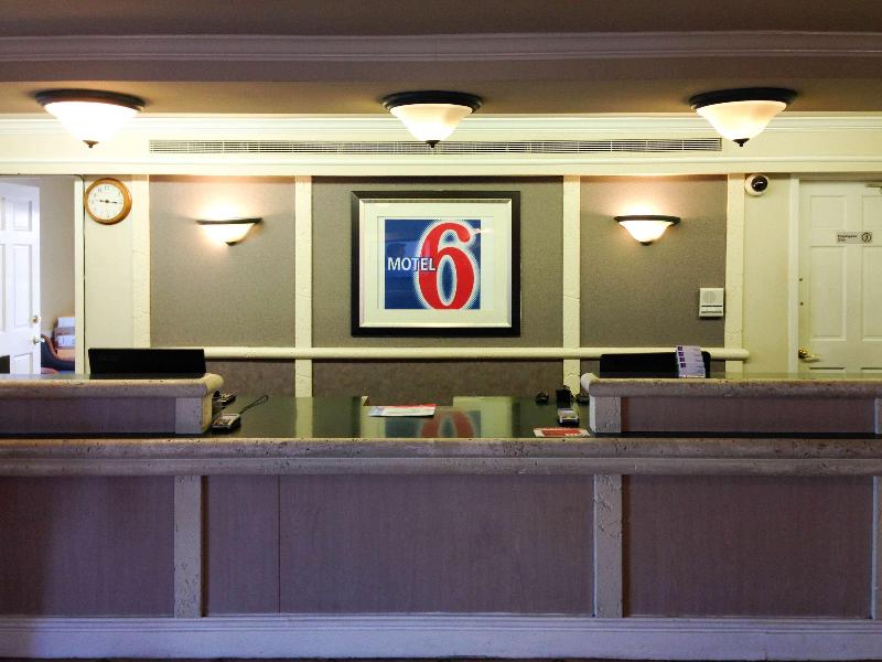 Motel 6 Monroe La image
