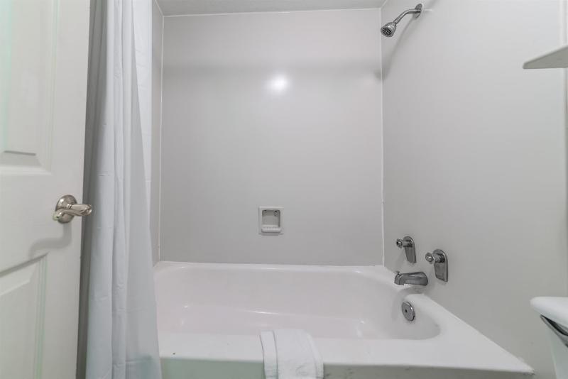 Motel 6 Monroe La image