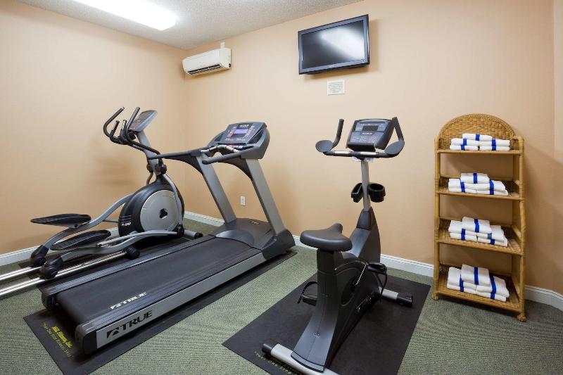 Grandstay Residential Suites Eau Claire image