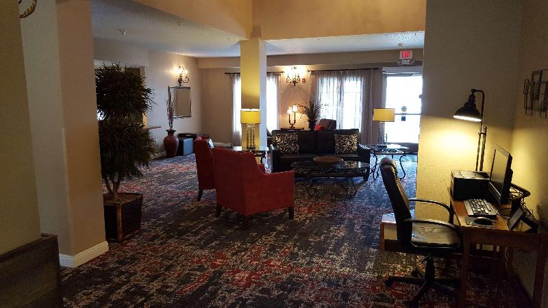 Grandstay Residential Suites Eau Claire image