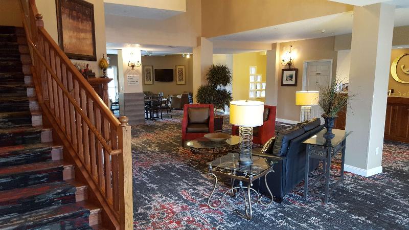 Grandstay Residential Suites Eau Claire image