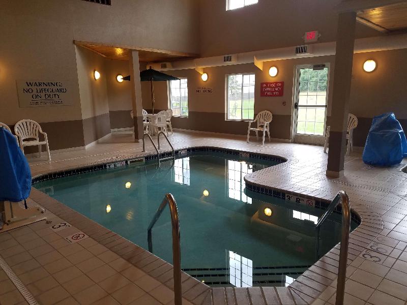 Grandstay Residential Suites Eau Claire image