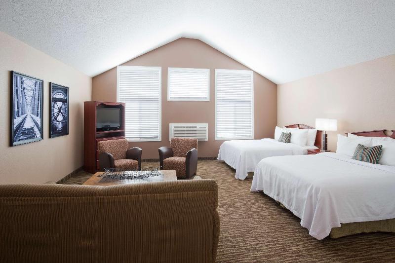 Grandstay Residential Suites Eau Claire image