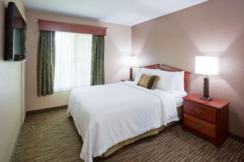 Grandstay Residential Suites Eau Claire image