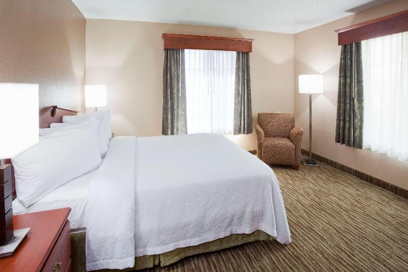 Grandstay Residential Suites Eau Claire image
