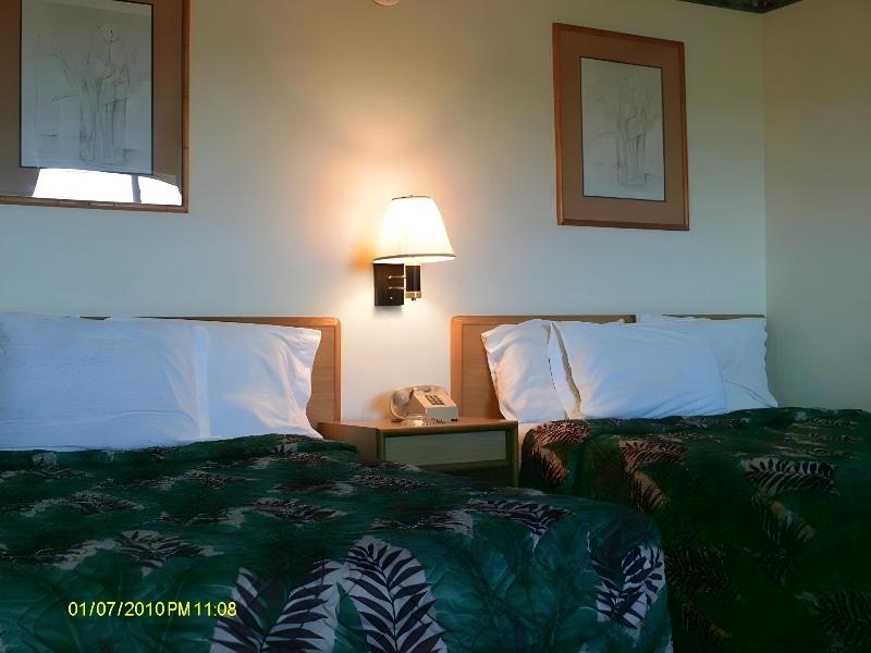America S Value Inn Mexico image 4