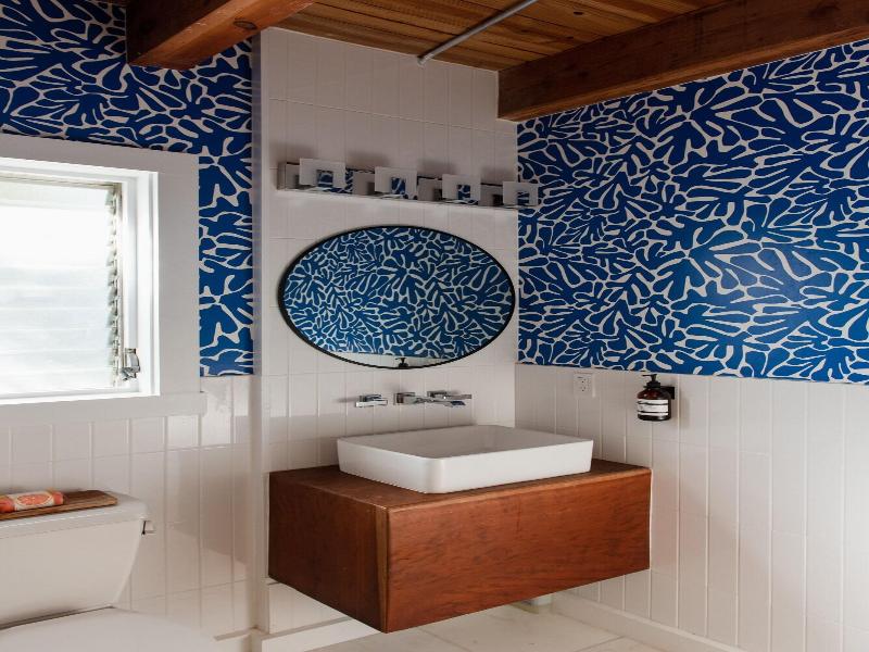 Sea Spray Inn image
