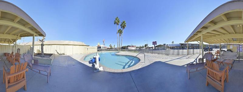 Crown Motel image