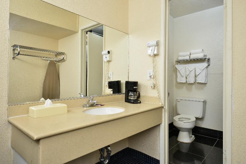 Crown Motel image