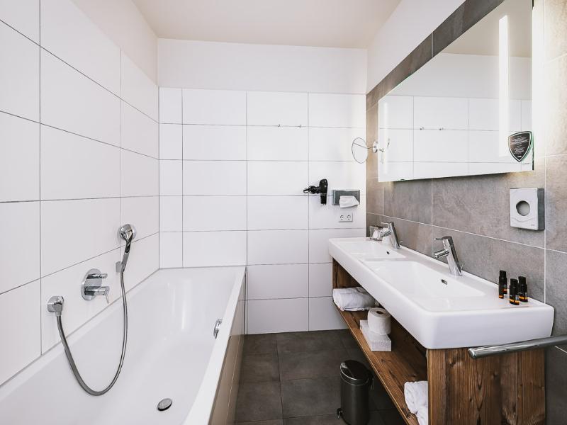 AvenidA Mountain Lodges Kaprun image