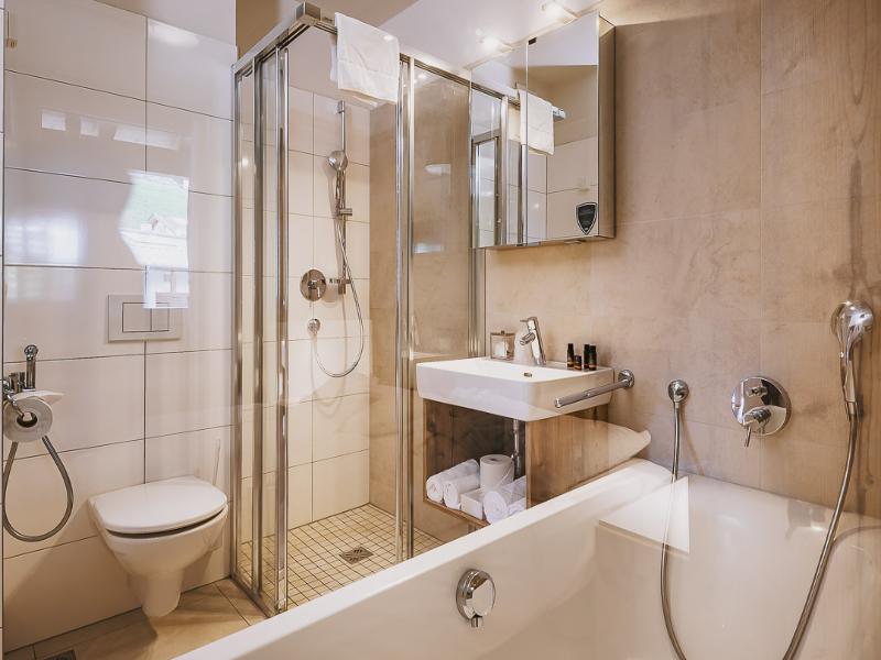 AvenidA Mountain Lodges Kaprun image