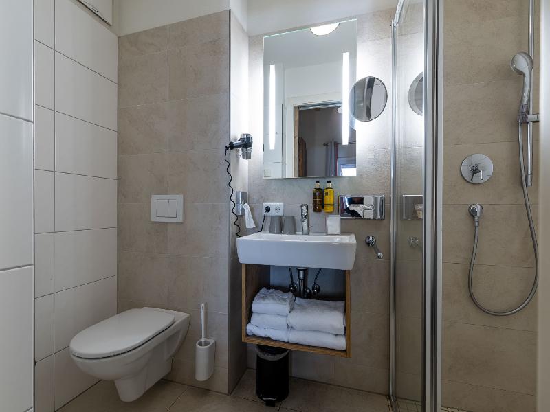 AvenidA Mountain Lodges Kaprun image