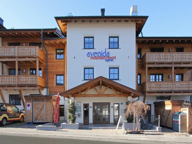 Avenida Mountain Resort image
