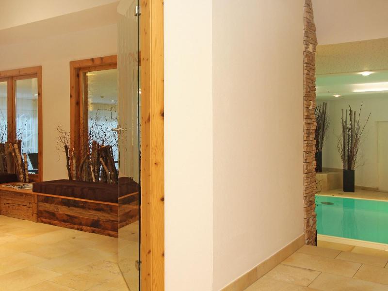 Avenida Mountain Resort image