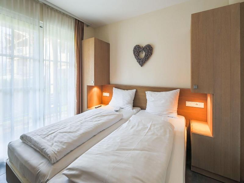 Avenida Mountain Resort image