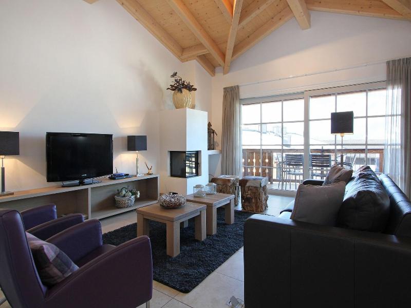 Avenida Mountain Resort image