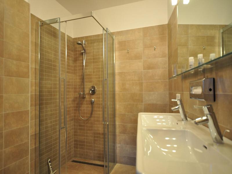 Avenida Mountain Resort image