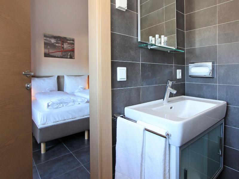 Avenida Mountain Resort image
