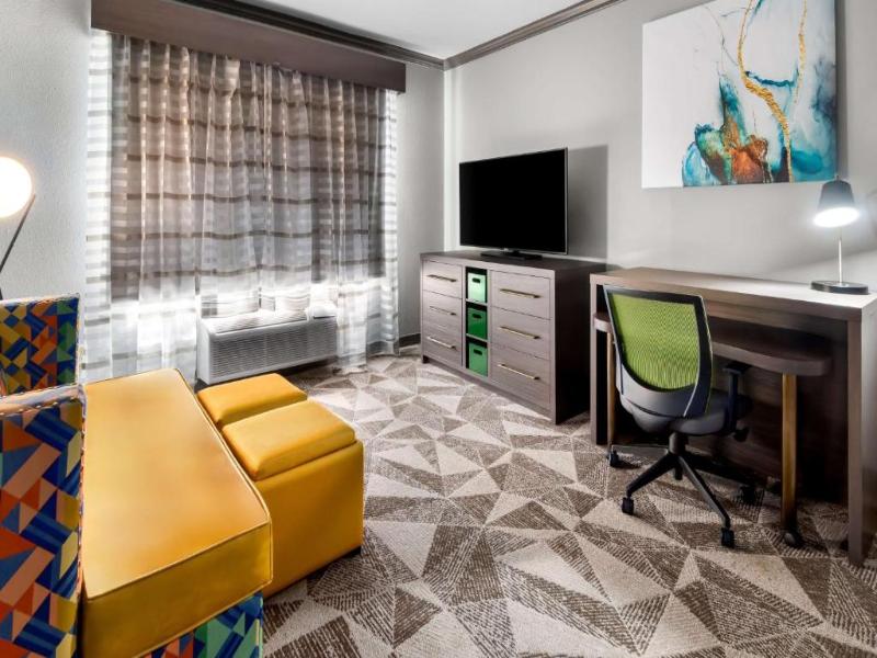 Big Country Hotel & Suites SureStay Collection BW image