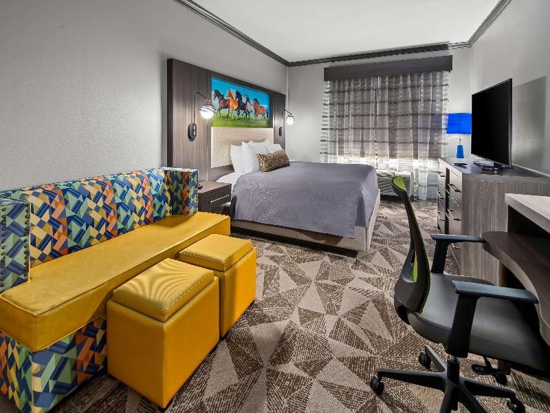 Big Country Hotel & Suites SureStay Collection BW image