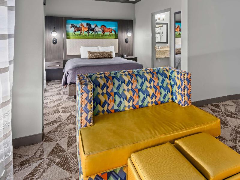 Big Country Hotel & Suites SureStay Collection BW image