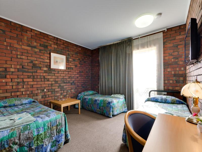 Enfield Motel image