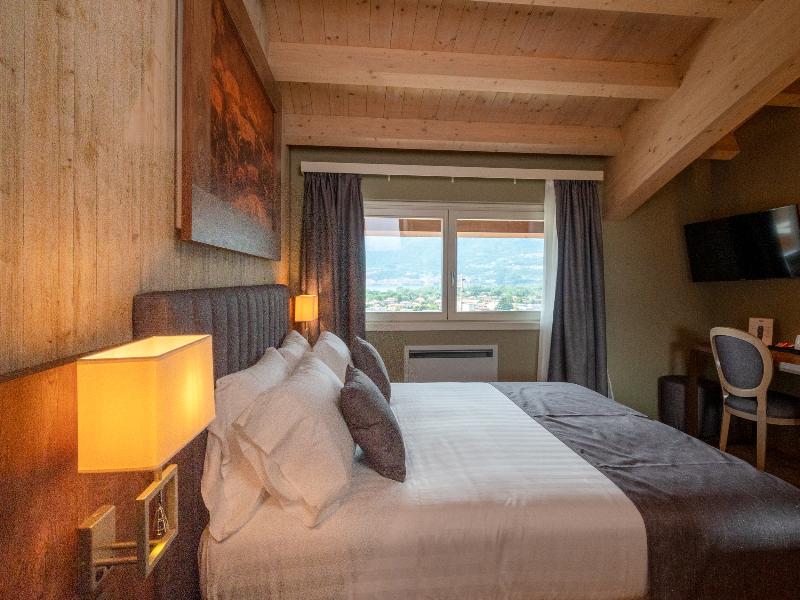 Lake Hotel La Pieve image