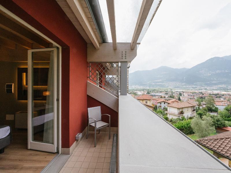 Lake Hotel La Pieve image
