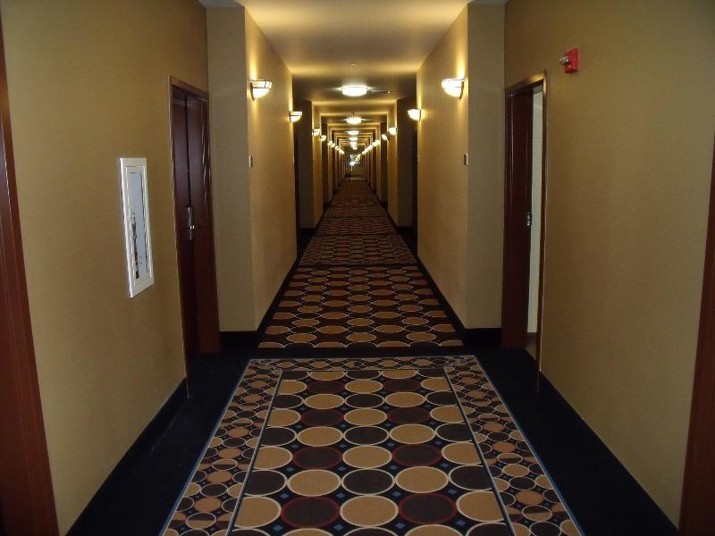 Irish Inn And Suites image