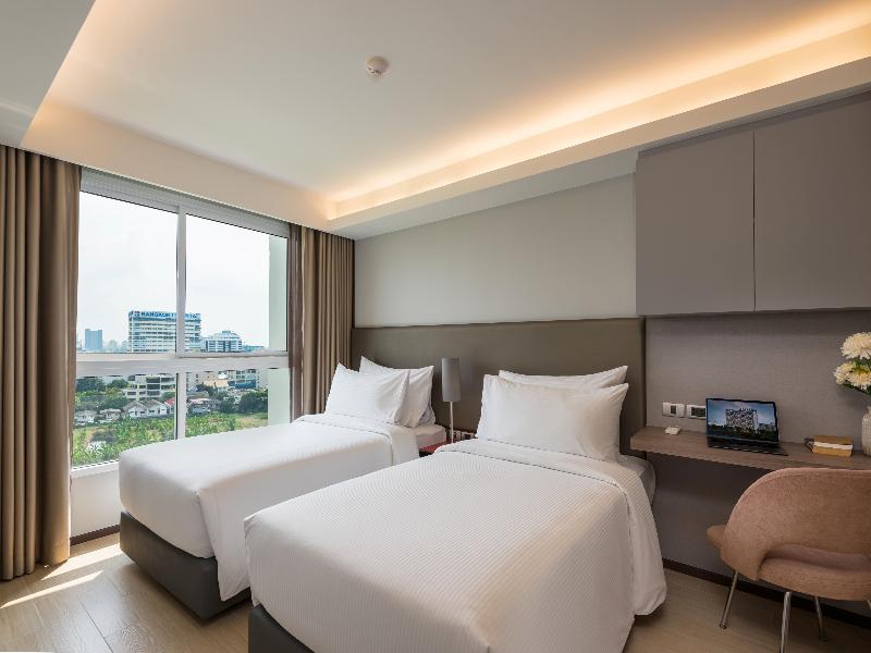 Maitria Hotel Rama 9 Bangkok image