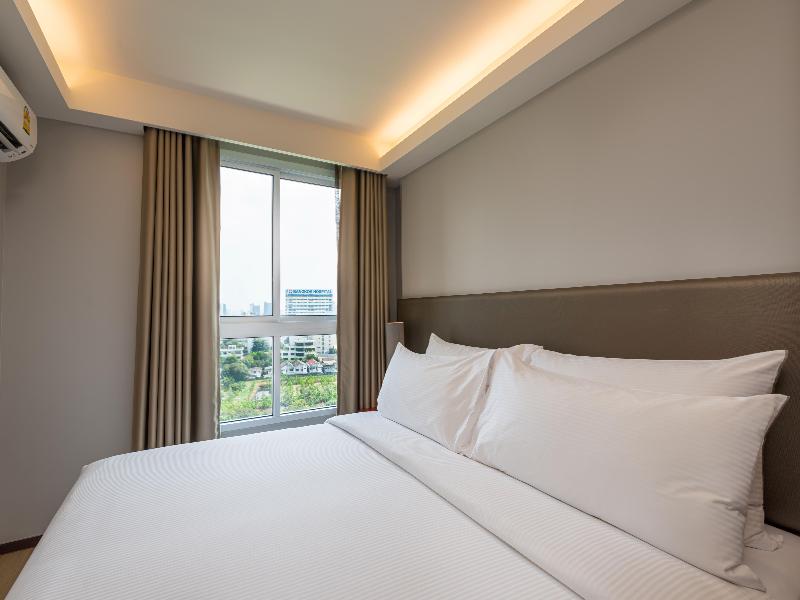 Maitria Hotel Rama 9 Bangkok image