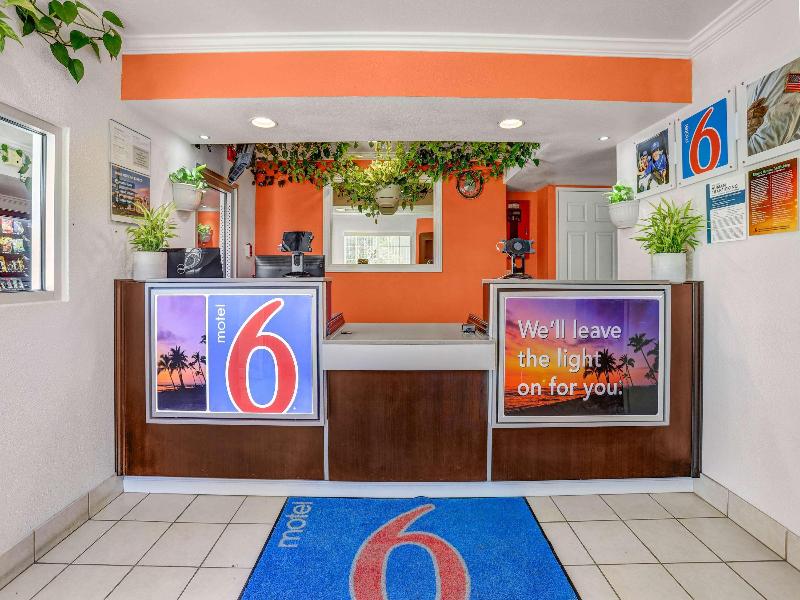 Motel 6 King City, CA image