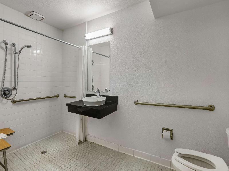 Motel 6 King City, CA image
