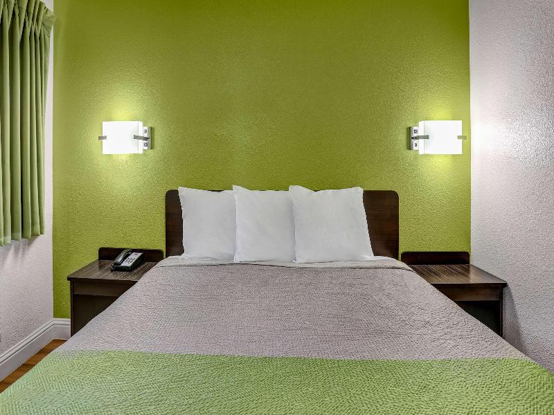 Motel 6 King City, CA image