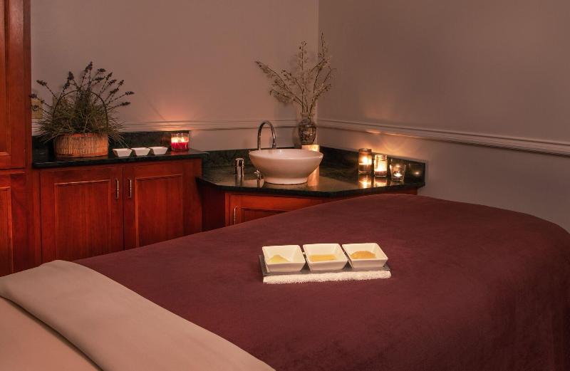 The Equinox Golf Resort And Spa image