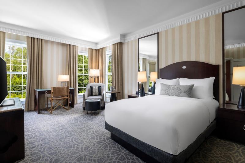 The Equinox Golf Resort And Spa image