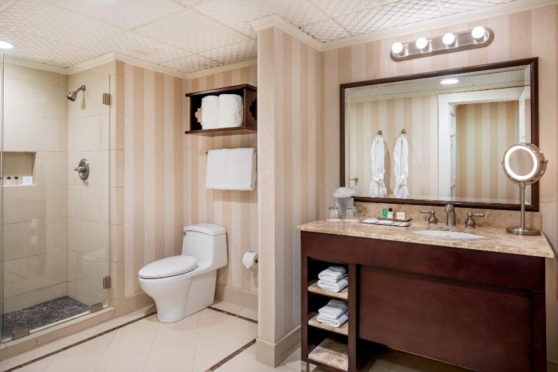 The Equinox Golf Resort And Spa image