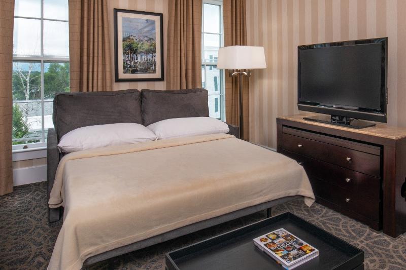 The Equinox Golf Resort And Spa image