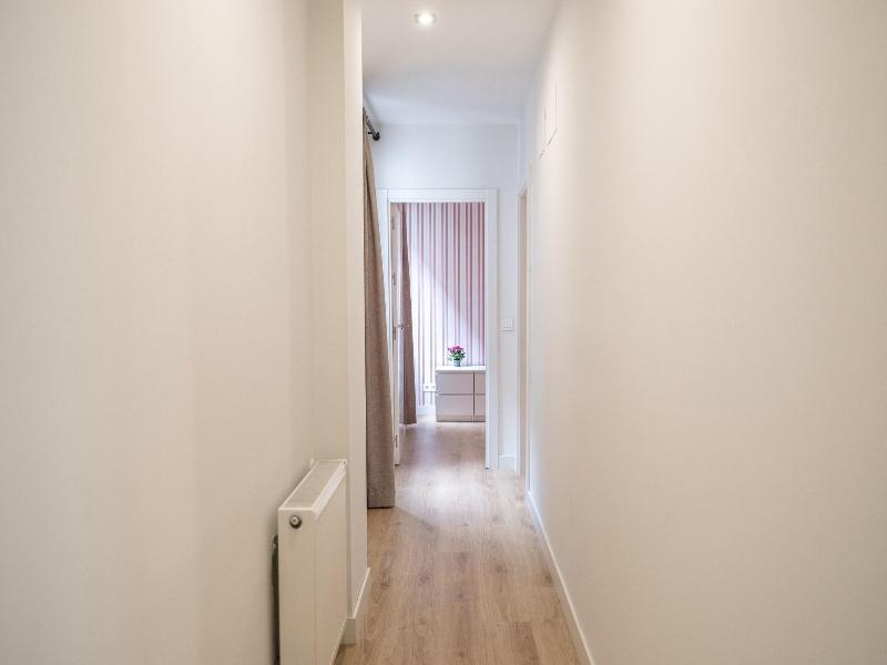 Slow Suites Luchana image