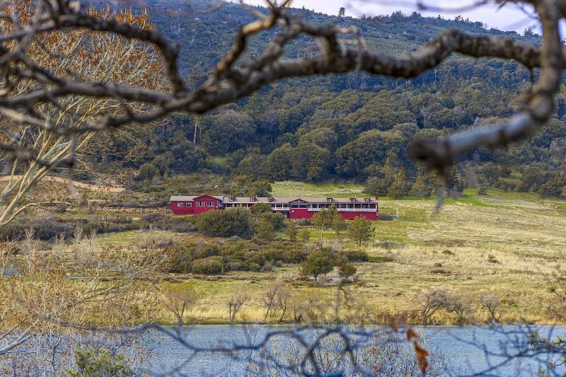 Quiet Mind Mountain Retreat image