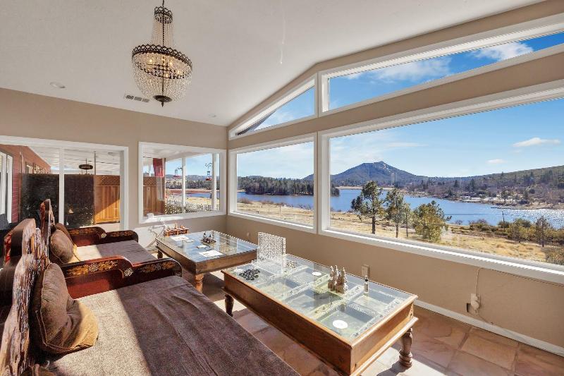 Quiet Mind Mountain Retreat image
