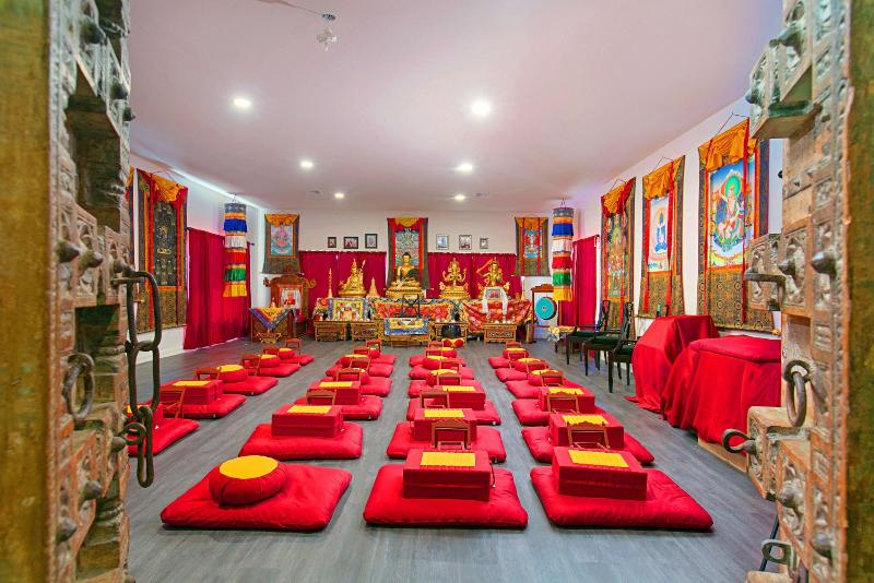 Quiet Mind Mountain Retreat image