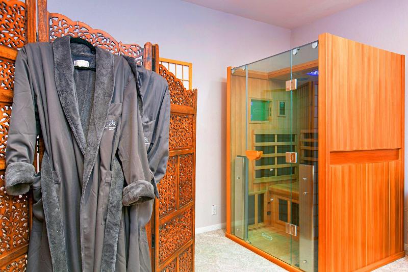Quiet Mind Mountain Retreat image