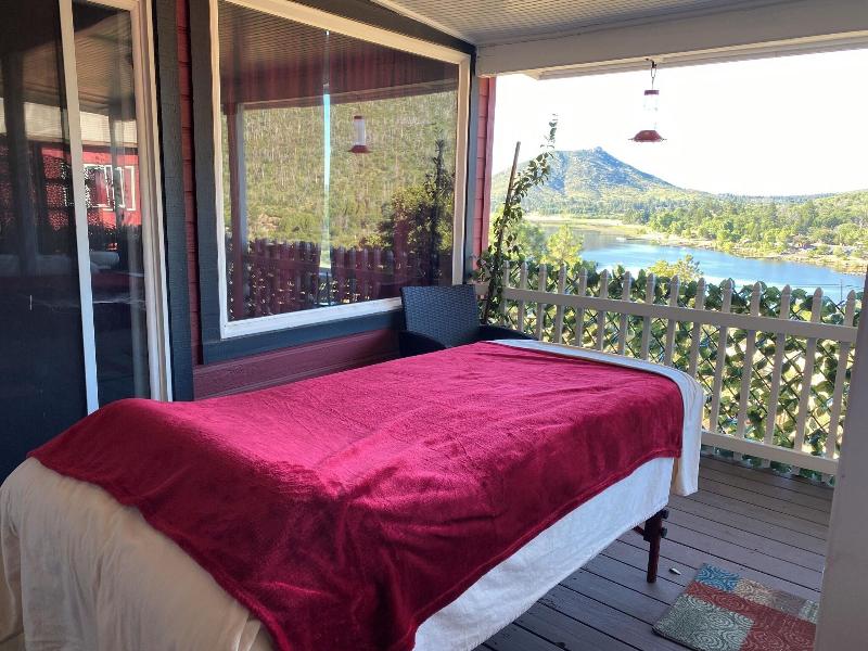 Quiet Mind Mountain Retreat image