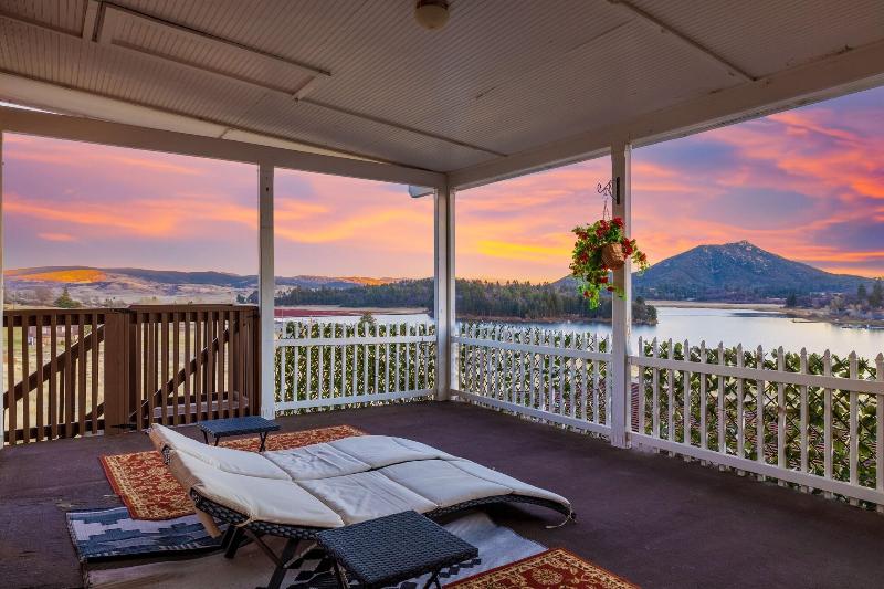 Quiet Mind Mountain Retreat image