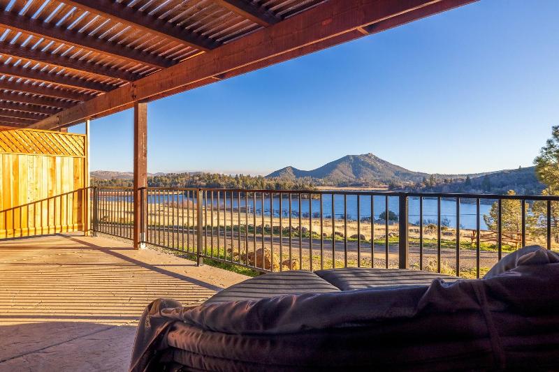 Quiet Mind Mountain Retreat image