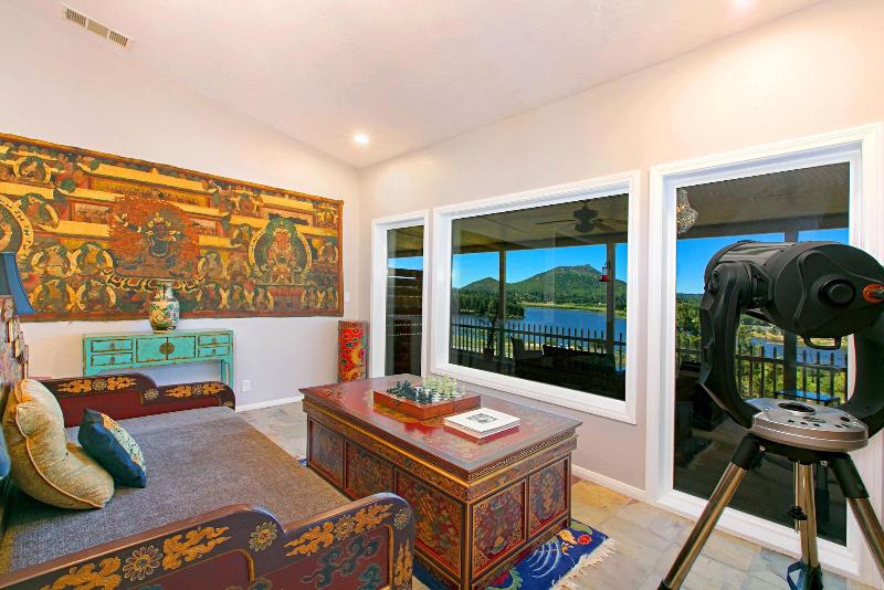 Quiet Mind Mountain Retreat image